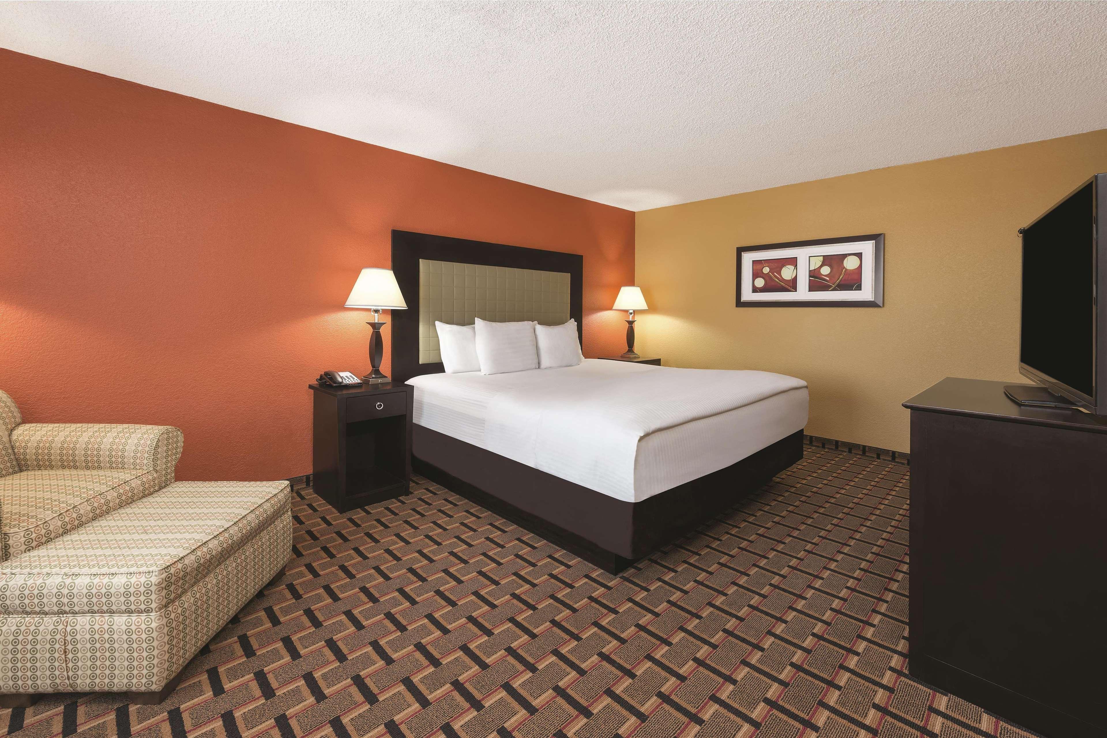 La Quinta By Wyndham Joplin Hotel Buitenkant foto